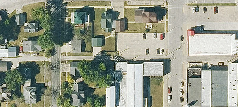 Sumner, IA 50674