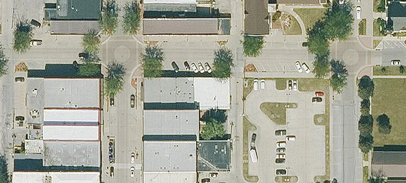1211 Lucinda St