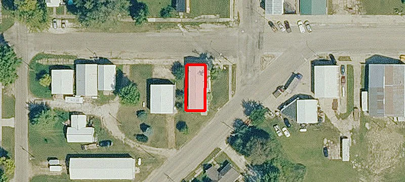 302 12th Main St
