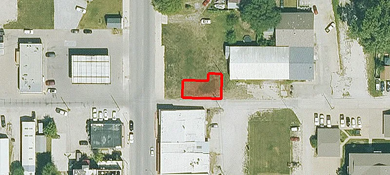 125 12th N Main St