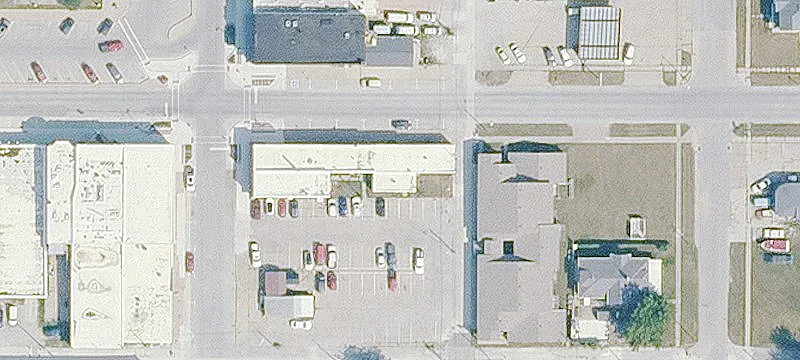 814 Ct Ave
