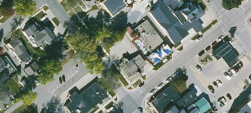 300 1st N Ave