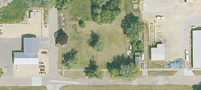 Clinton, IA 52732