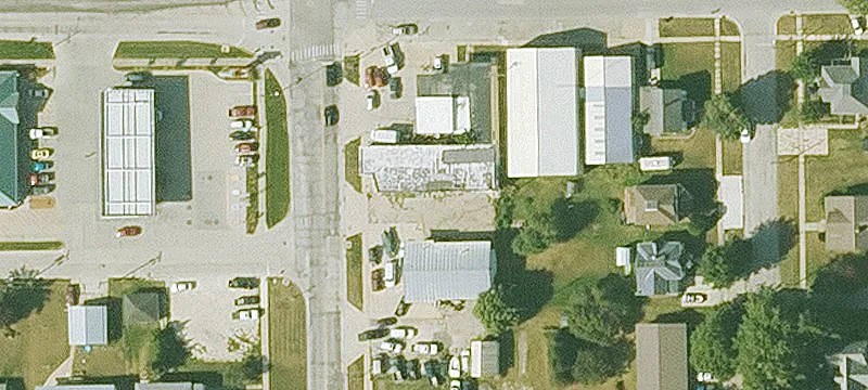 215 Lawler St