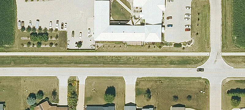 Calmar, IA 52132