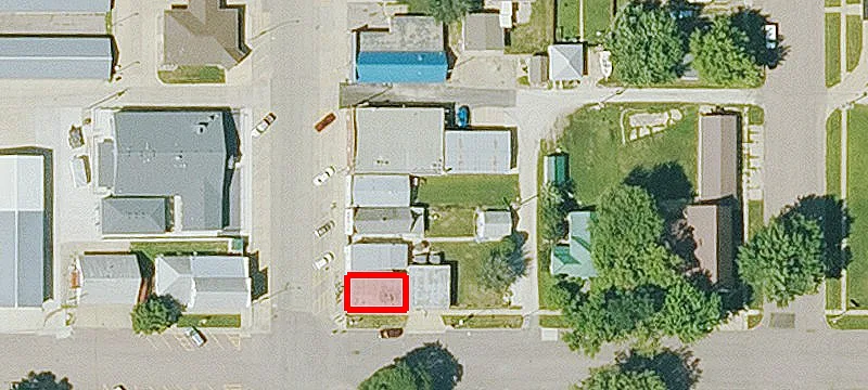 306 Cedar St