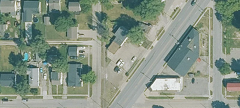 2266 Hubbell Ave