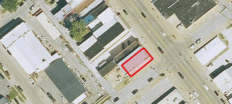 806 Main St