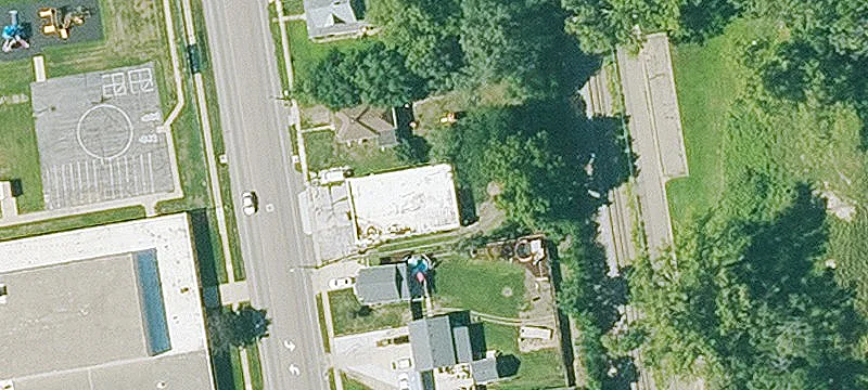 2228 Riverside Blvd