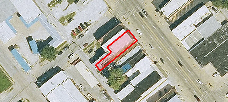 824 Main St