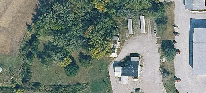 606 High St