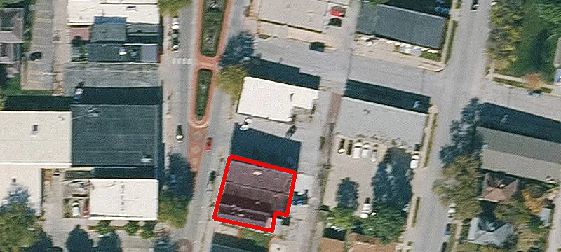 607 Main St