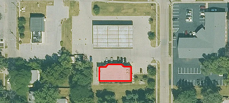 6120 Douglas Ave