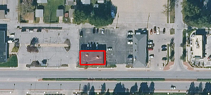 2612 Broadway