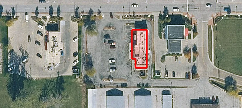 3209 Broadway