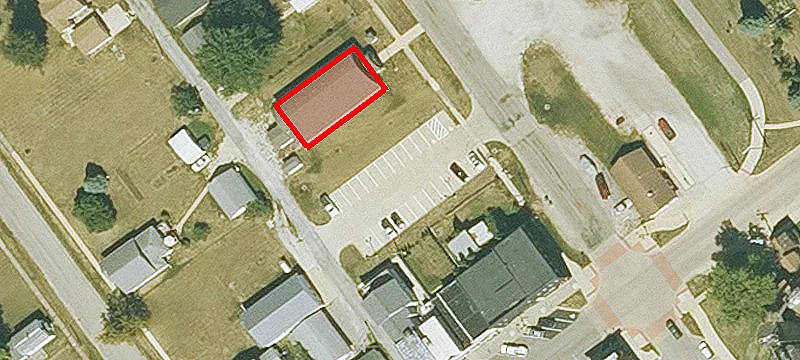 1535 Main St