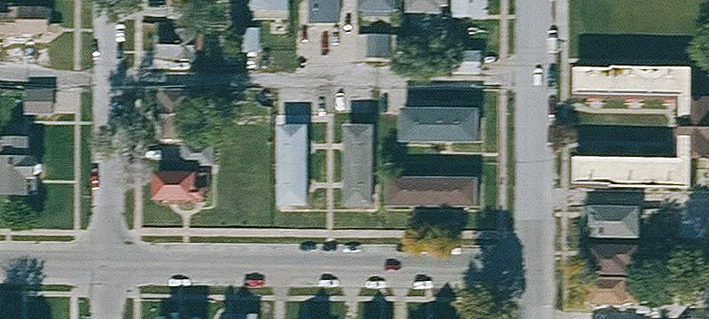 812 2nd Ave