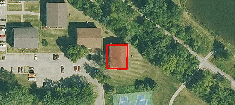2002 Hickory Ln