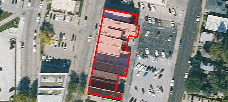 221 Main St