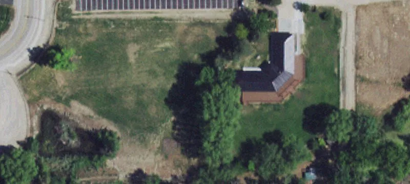 960 Main St