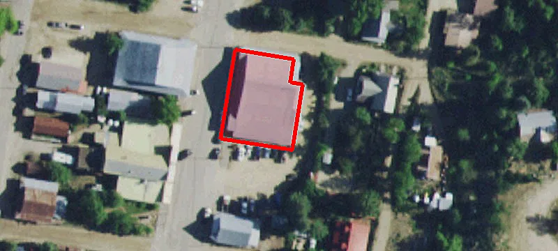 418 Main St