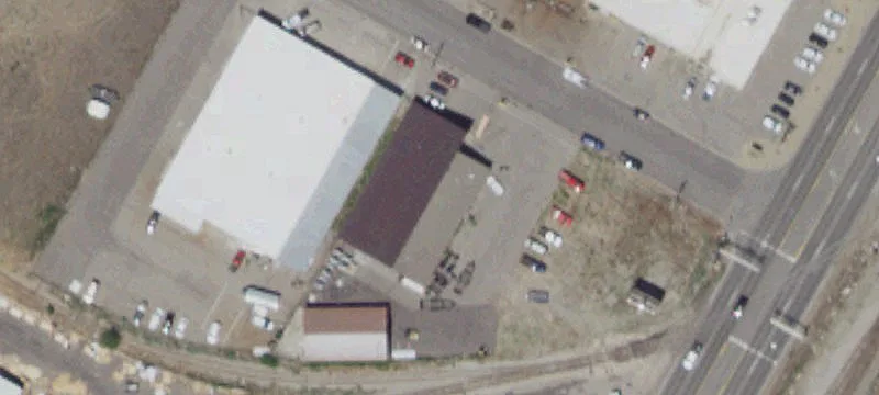 1335 Enterprise St