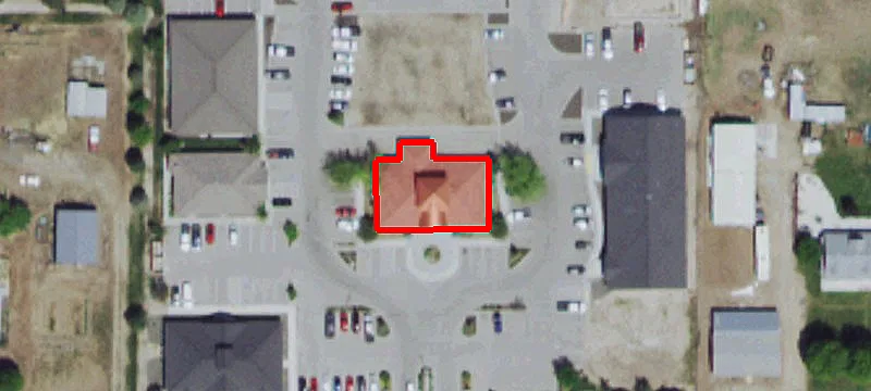 1028 Main St
