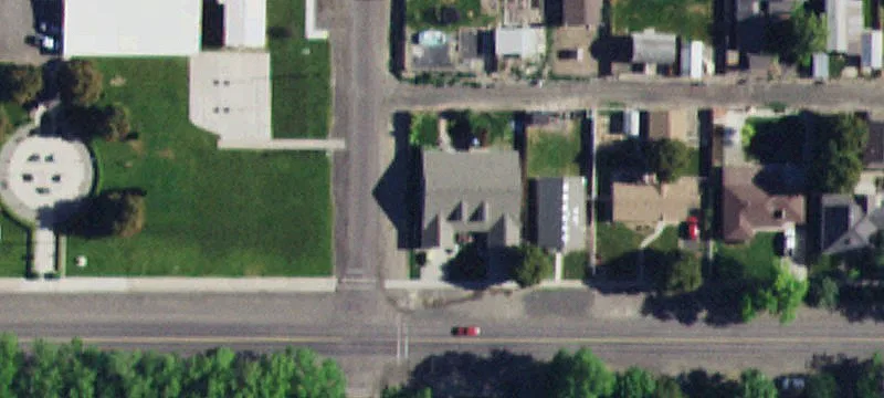 410 Main St