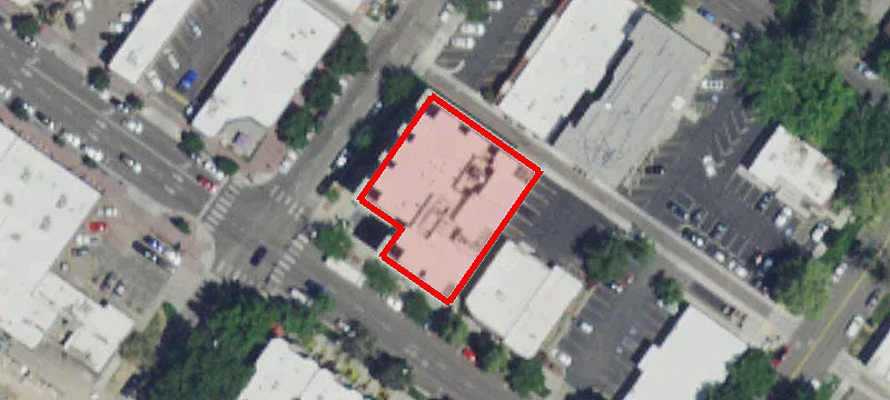 420 Main St
