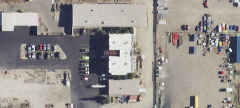1546 25th E