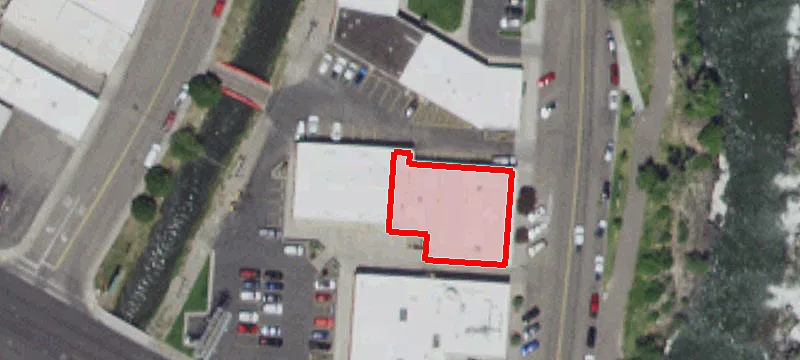 335 Riv Pkwy