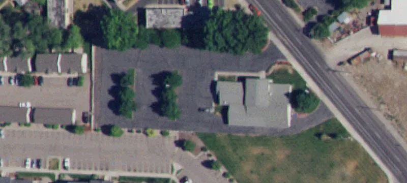 2005 4th Ave