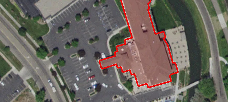 700 Lindsay Blvd