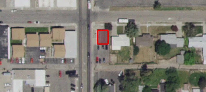 780 Holmes Ave