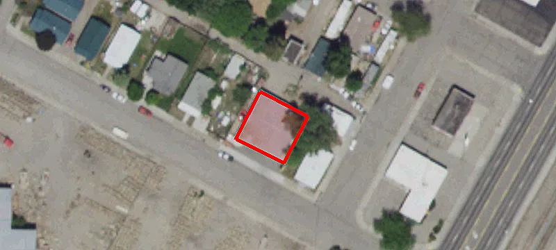 220 Short St