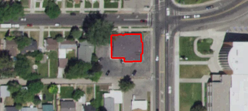 530 Holmes Ave