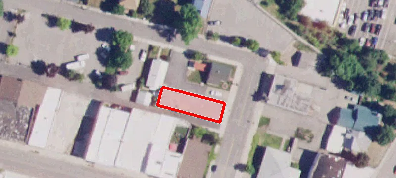 106 Main St