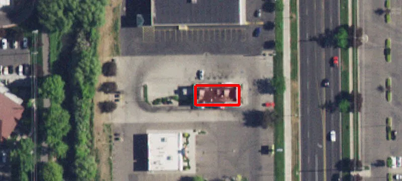 2740 25th E