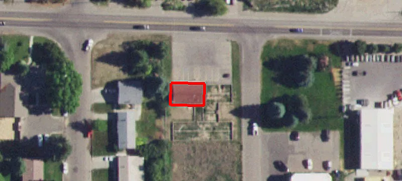 3890 Sunnyside Rd