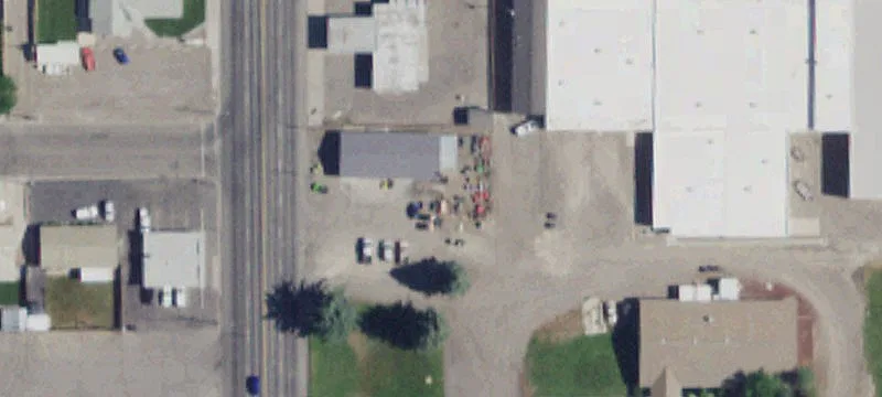 2401 Overland Ave