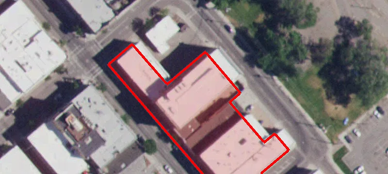 122 Main St