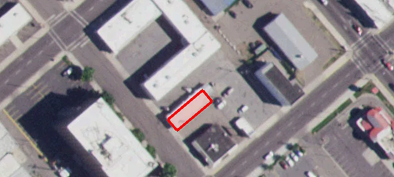 122 3rd Ave