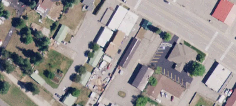 713 Mullan Ave