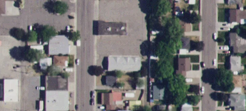 470 Pershing Ave