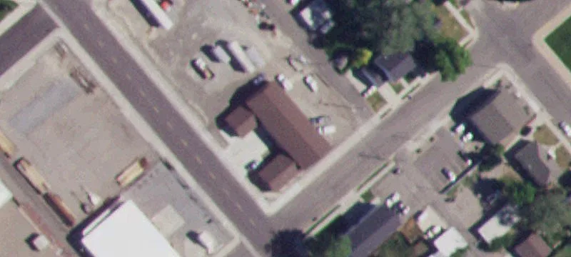 856 2nd Ave