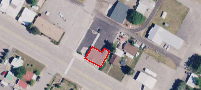 402 Mullan Ave