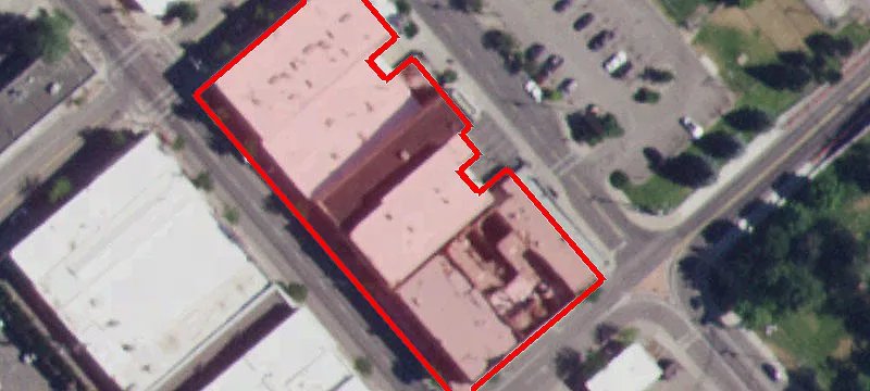 126 Main St