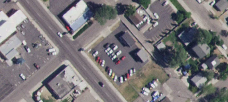 654 5th Ave