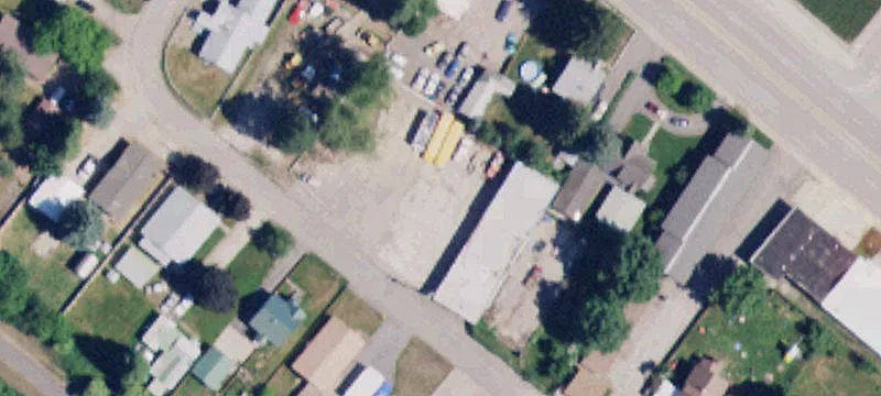 820 Gdn Ave