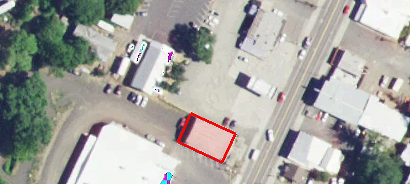 123 Main St